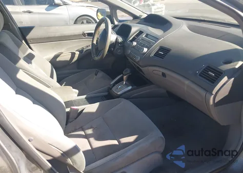 2008 Honda Civic Lx z USA, uszkodzony, nr VIN 1HGFA16558L043941